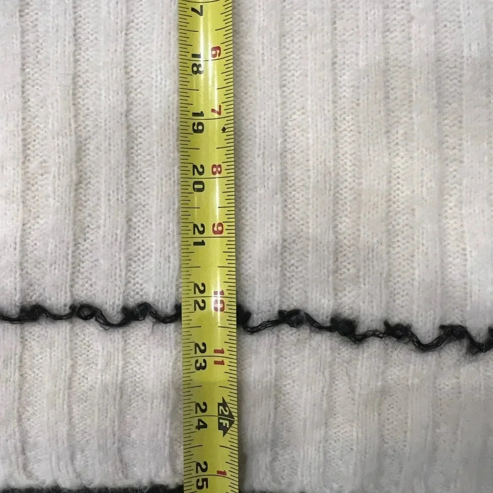 Helmut Lang V Brushed Sweater - Picture 4 of 10